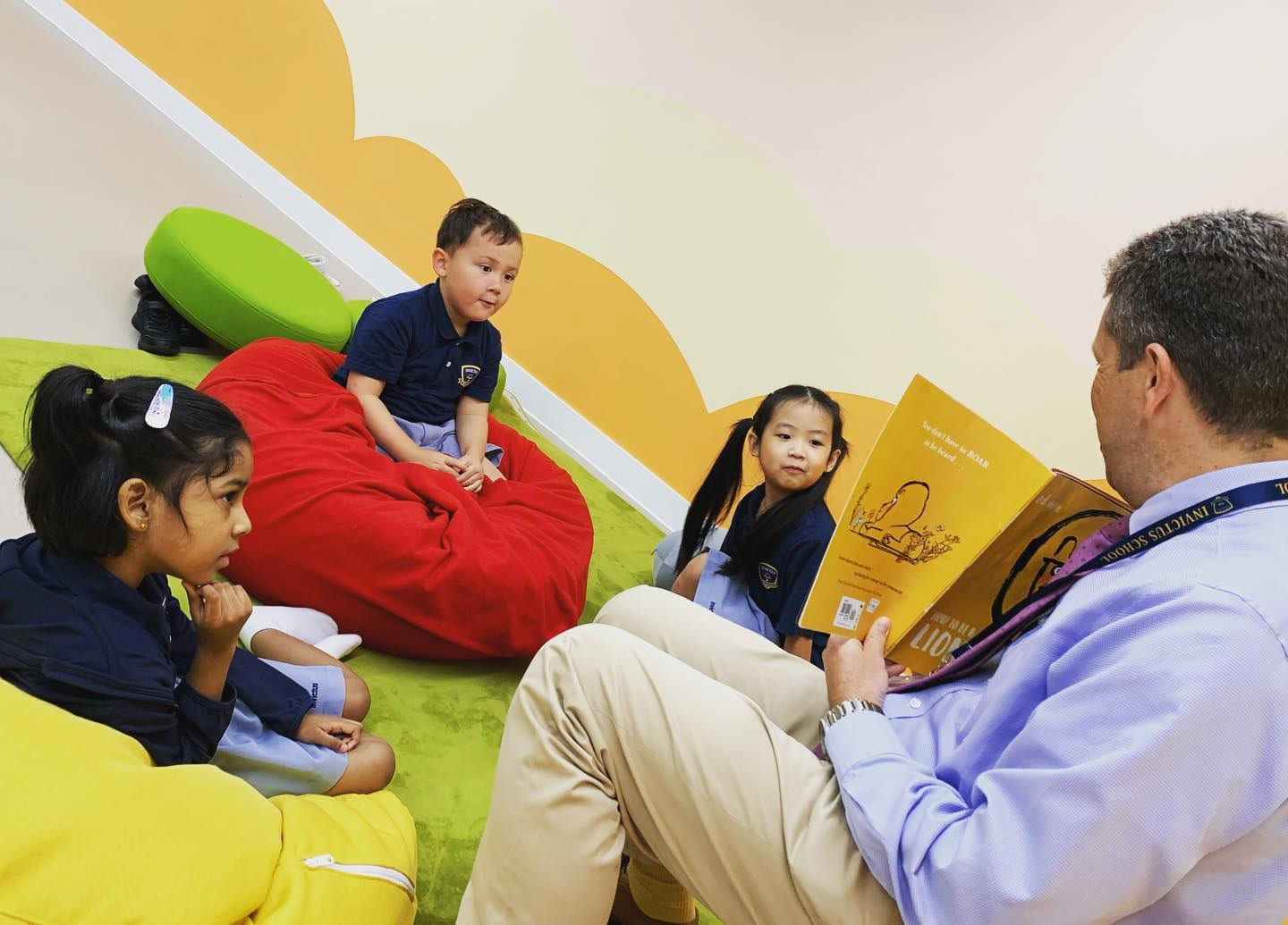 local students, primary school students in hong kong international school, private schools in hong kong